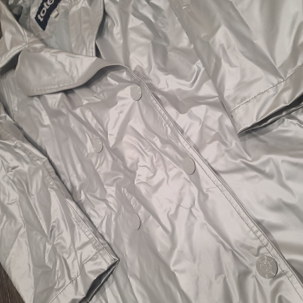Totes Women's Silver Jacket - Picture 4 of 7
